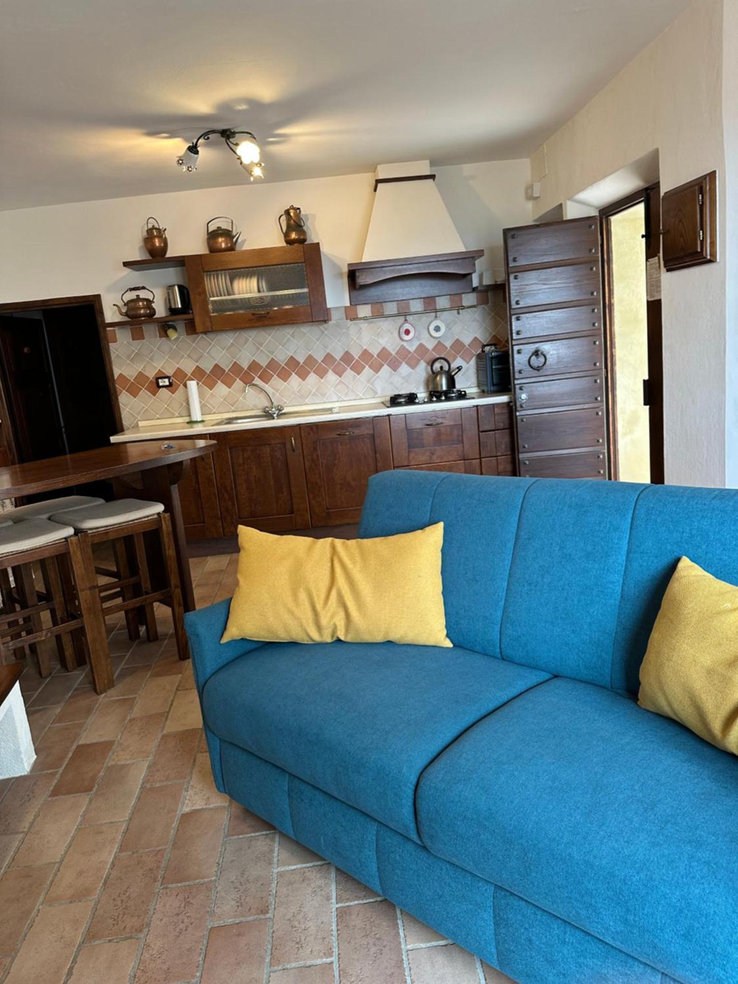 Ermione Apartment กัสตีลีโยเน ดิ ออร์ชา ภายนอก รูปภาพ